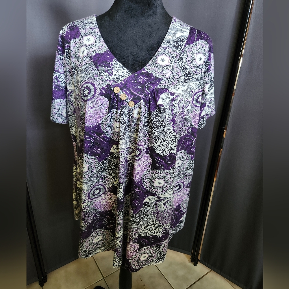 Purple and Black Short Sleeve Buttoned Tunic